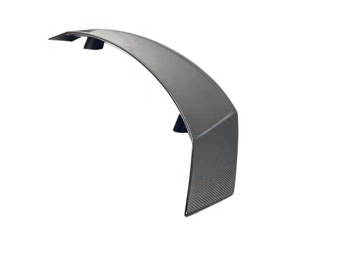 R8 Rear Wing
